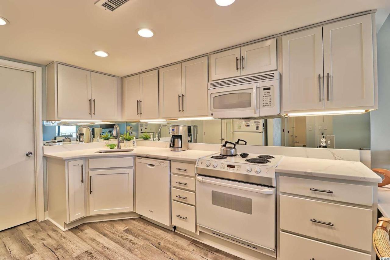 Cabana One Unit 302 - 3Rd Floor Oceanfront Condo - Sleeps 6! 2 Bed, 2 Bath Myrtle Beach Kültér fotó